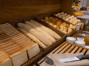 Eden Star Saigon Hotel