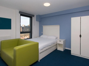Destiny Student Shrubhill - Campus Accommodation