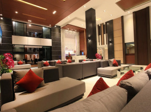 Paripas Patong Resort