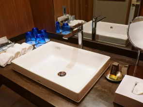 Отель Nanki-Shirahama Marriott