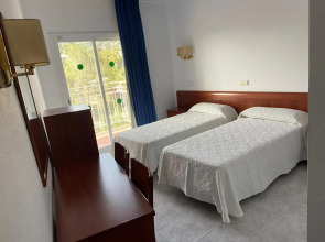 Clipper Affiliated by FERGUS "Youth Recommended"