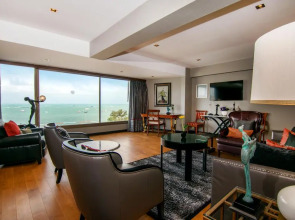 The Bayview Hotel Pattaya