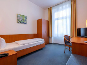 TRIP INN Hotel Schumann