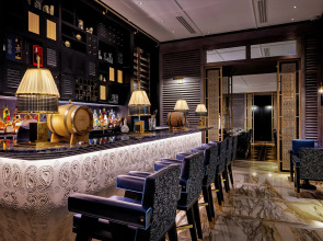 Sheraton Grand Doha Resort & Convention Hotel