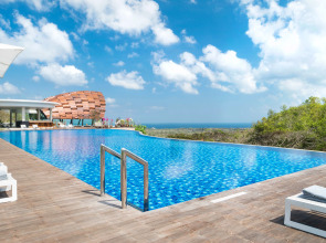 Курорт Renaissance Bali Uluwatu Resort & Spa