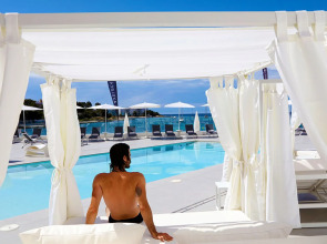 Отель AxelBeach Ibiza Spa & Beach Club - Adults Only Hotel