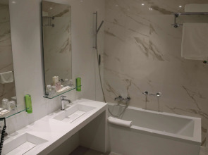 Golden Tulip Cannes hotel de Paris