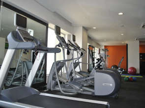 DoubleTree by Hilton Gurugram Baani Square