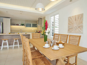 Le Beachclub Serviced Apartments and Villas