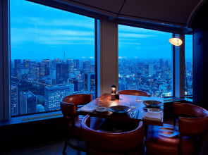 Отель Andaz Tokyo Toranomon Hills