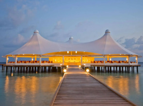 Safari Island Resort