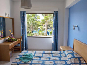 Narcissos Waterpark Resort