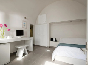 Regina Mare Adults Only