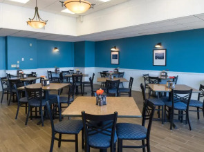 Atlantic Oceanside Hotel & Conference Center