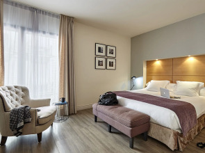 Отель Barcelona Catedral