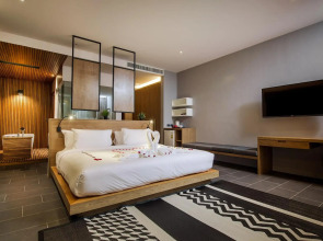 The Gallery Hotel Nai Harn