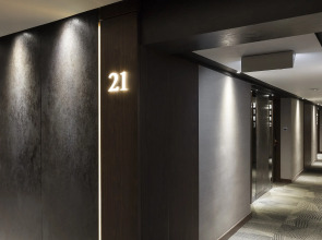 Gloucester Luk Kwok Hong Kong