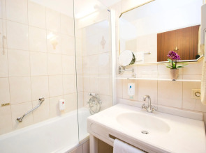 Theaterhotel & Suites Wien