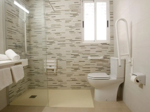 Отель Medsur-Alone