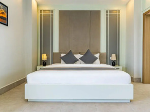 The Square Kampot Hotel