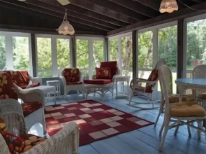 Admiral Peary Inn Bed & Breakfast