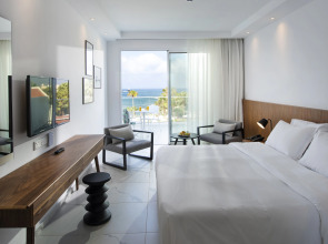 Akti Beach Village Resort