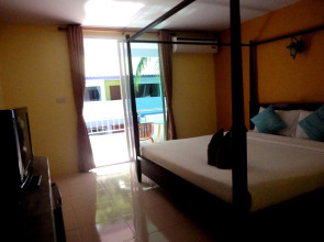 Phi Phi Don Chukit Resort