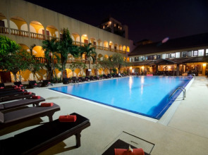 S Lodge (formally known as Sabai Lodge)