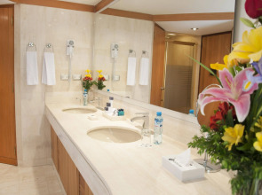 Hotel Estelar Miraflores