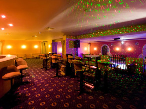 Fantasia Deluxe Hotel