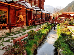 Inanlar Deluxe Hotel & Bungalow