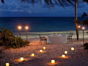 Voyager Beach Resort