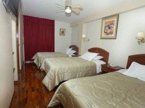 Hotel Manhattan Inn Airport