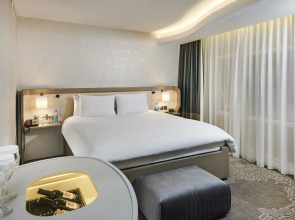 Отель Hilton London Heathrow Airport