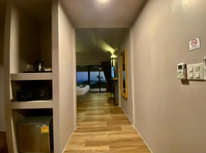 HIP Seaview Resort at Phi Phi