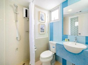 The Tint at Phuket town