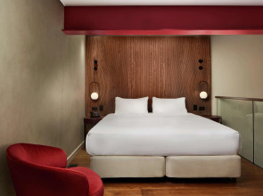 DoubleTree by Hilton Hotel Melbourne - Flinders Street
