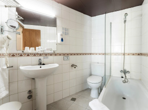 Hotel & Aparthotel Cosmos