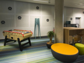 Отель Lodge In Paris 13 