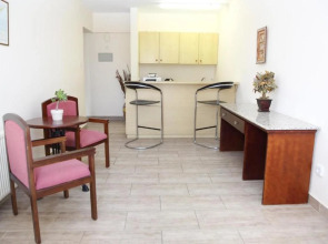 Antonis G. Hotel Apartments