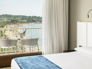 Hotel ILUNION Caleta Park