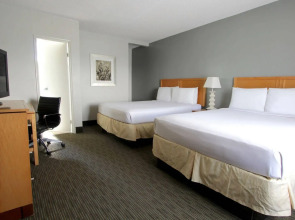 The Sojourn Los Angeles - Sherman Oaks