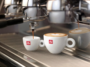 Alfresco Phuket Hotel