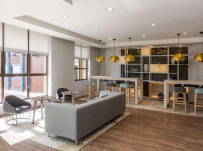 Hotel Cádiz Paseo del Mar Affiliated by Meliá