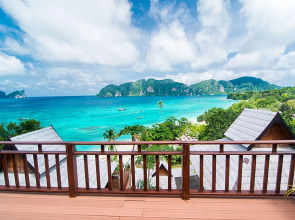 Отель Phi Phi The Beach Resort
