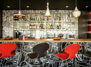 ibis Geneve Centre Lac