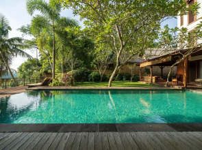 Курорт Adiwana Svarga Loka