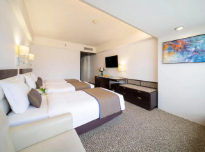 Regal Oriental Hotel