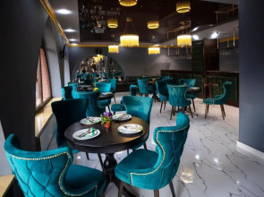 Отель Georgia Gold