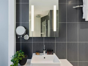 Cove - Centrum, Passage